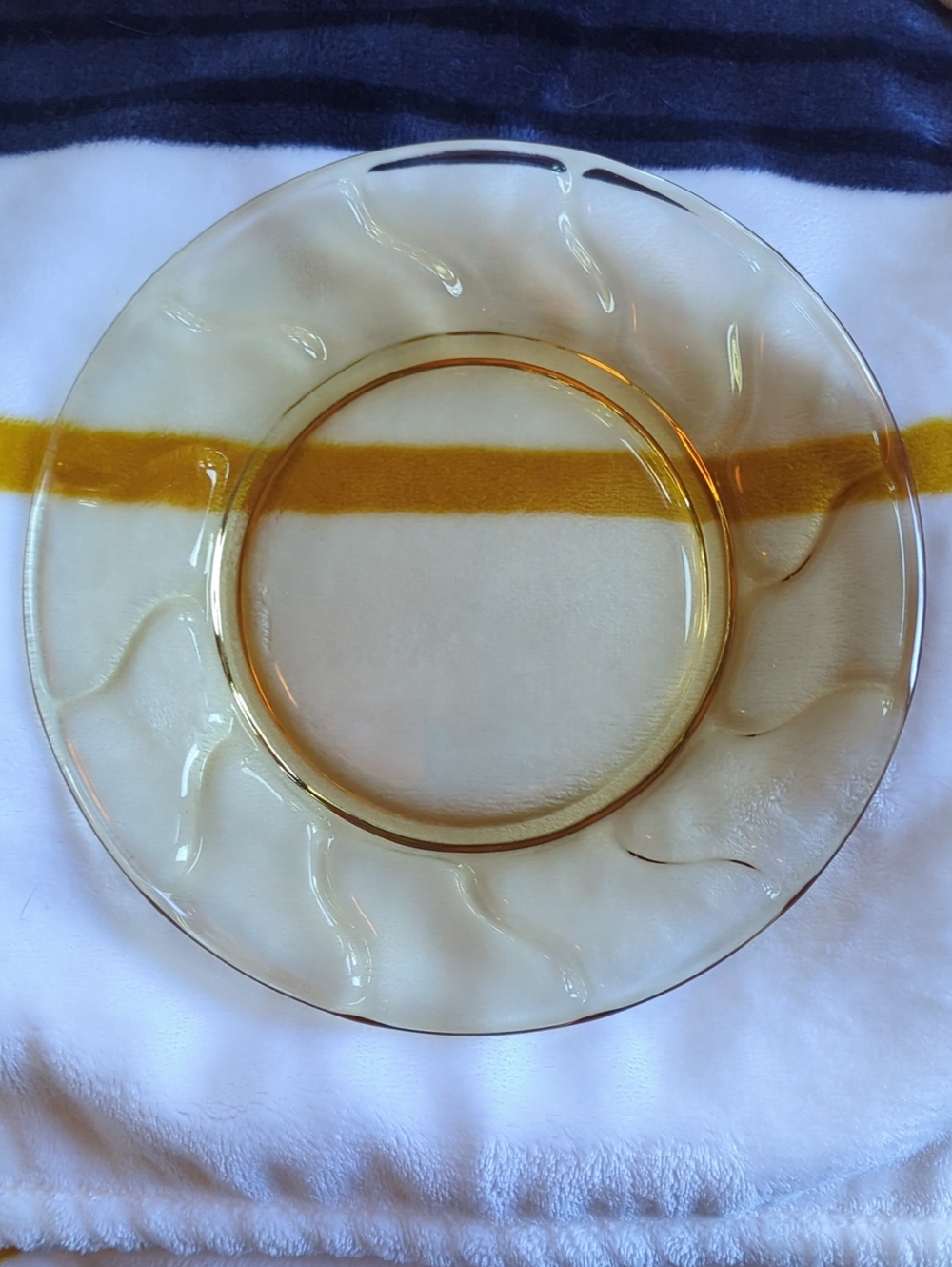 Fostoria Jamestown Amber Glass 8 Inch Salad/Dessert Plate